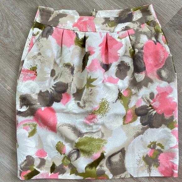 Halogen Floral Print MIDI Skirt Size 4P NWOT - Picture 12 of 13
